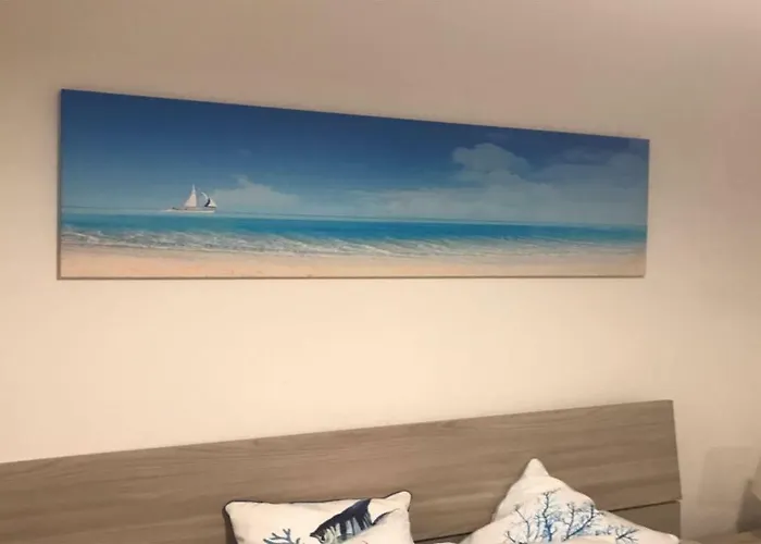 Azzurra Semesterbostad